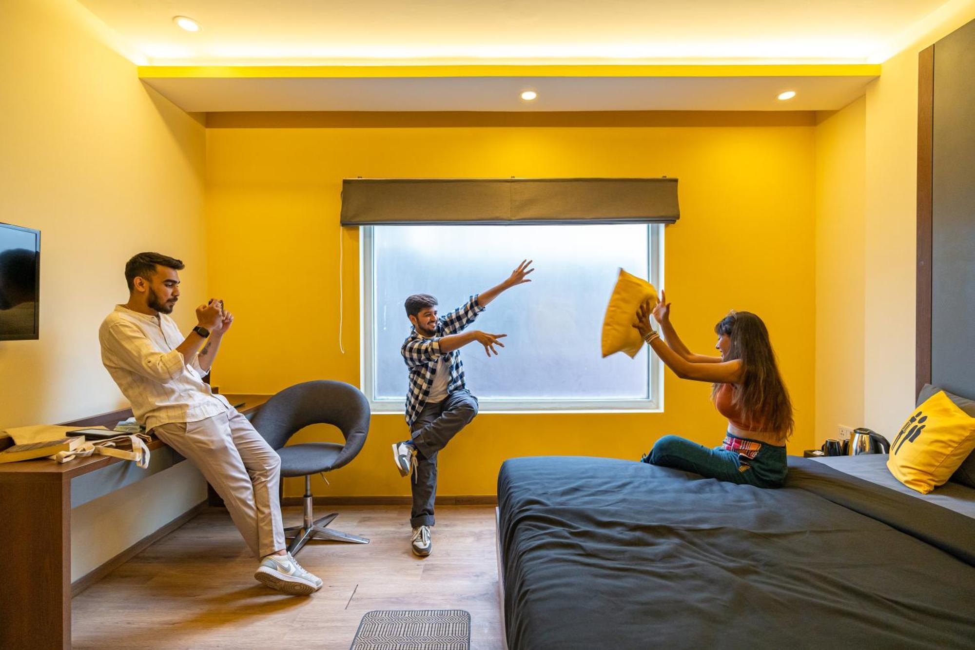 The Hosteller Bangalore, Brigade Road Exterior foto