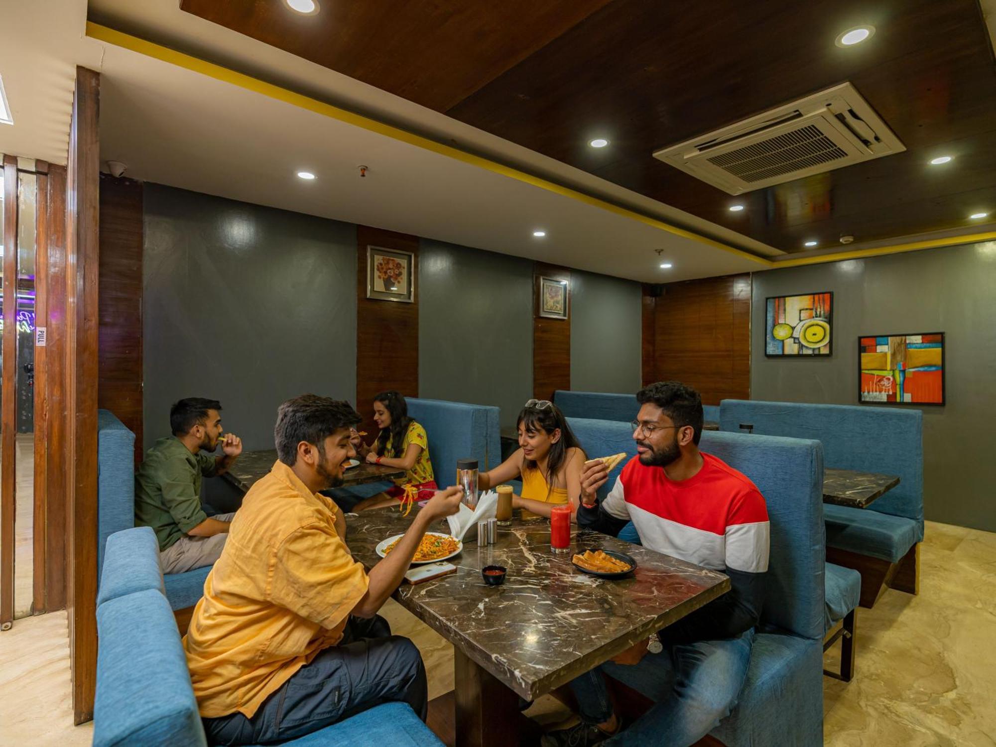 The Hosteller Bangalore, Brigade Road Exterior foto