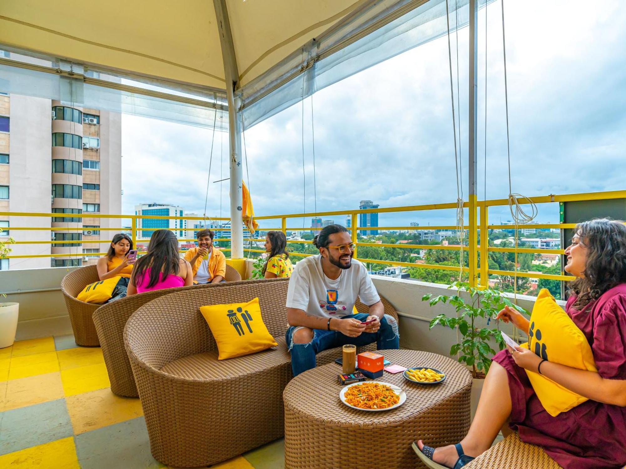 The Hosteller Bangalore, Brigade Road Exterior foto